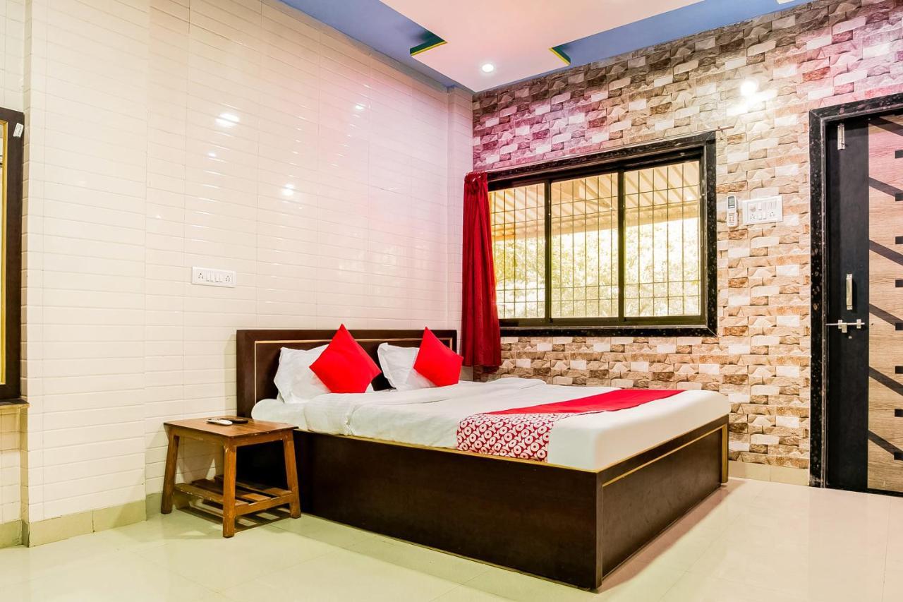 Oyo 63030 Mhatre Farm & Resort Chinchani Dış mekan fotoğraf